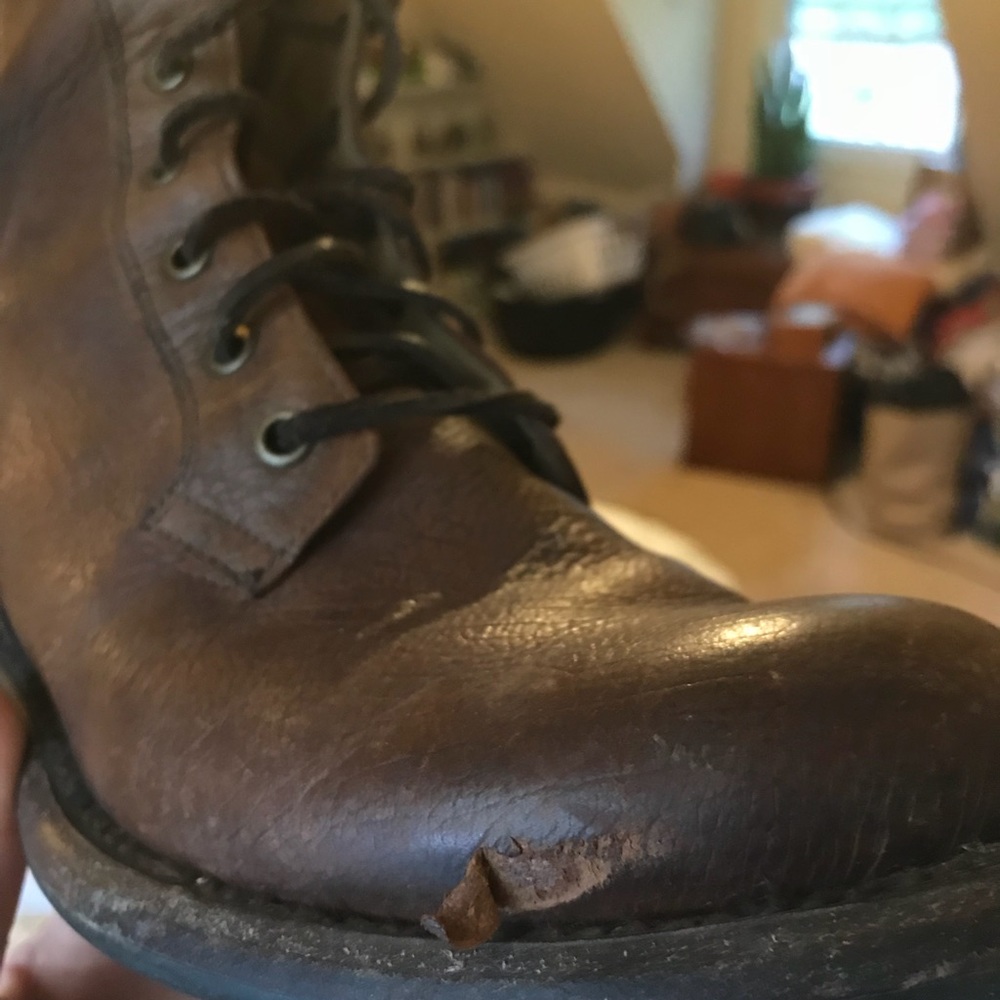 Frye Veronica combat boots. Size 8.5. - Picture 8 of 8